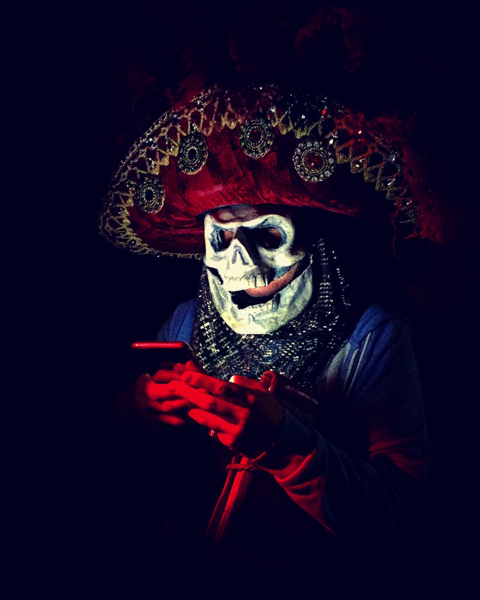 Kierbro's tweet photo. And of course, #happybirthday to @PhantomOpera! Have a great celebration tomorrow! https://t.co/vfn2y6JVZR