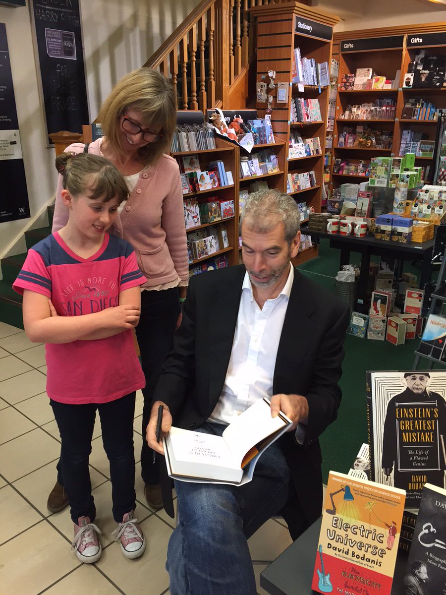 DavidBodanis's tweet image. Signing for the next generation #EinsteinsGreatestMistake #CreativityisContagious #Read #Einstein #Science #Math #Biography @Waterstones