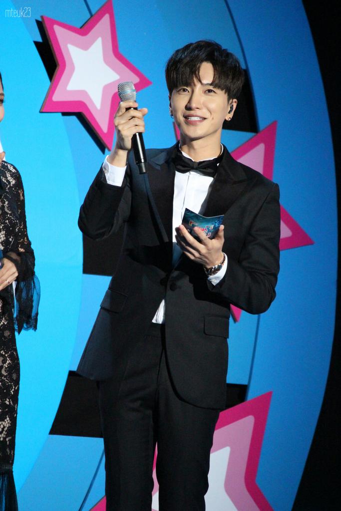 161009 ASIA SONG FESTIVAL MC Leeueuk♡  #leeueuk #이특 #아송페