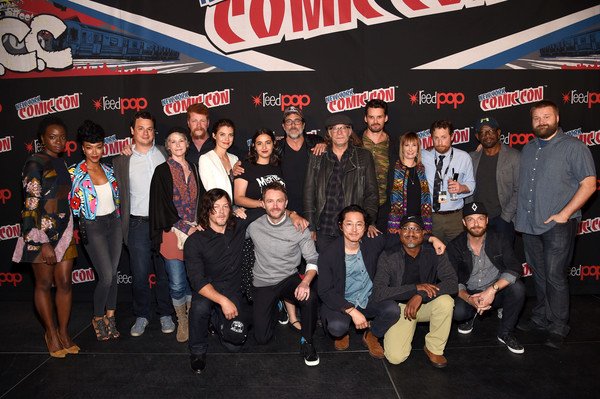 TheWalkngDeadFR's tweet photo. 📸 Le cast au #NYCC2016. #FoxComicCon #TWD (©Jamie McCarthy/Getty Images) [21] https://t.co/RC0yiIiBX6