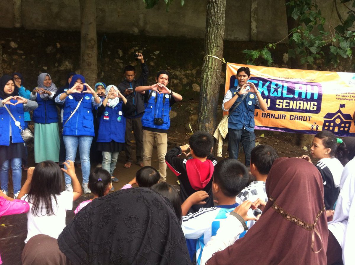 Creavill_ID's tweet photo. @berdayakreatif #SekolahHatikuSenang #SHS https://t.co/UxBxA8qVGu