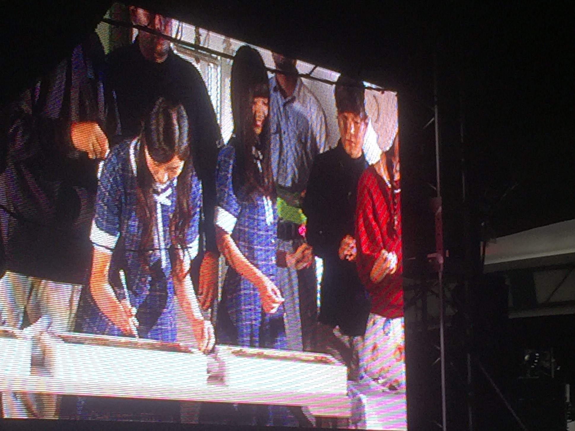 ニュータイプ編集部 Webnewtype On Twitter 只今よりレリーフ制作式を執り行います ニュータイプアニメアワード受賞 者の皆様 そして乃木坂46の佐々木さん Amp 寺田さん 司会の吉田さん Amp 高井さん さらに我らがnewtype新編集長の角編集長の手形をとりますよ