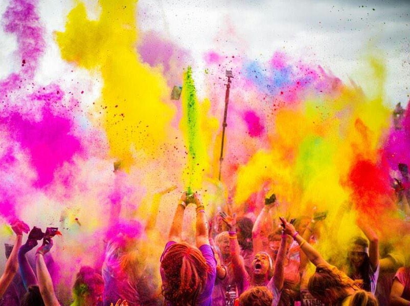 CapitecBankSA's tweet image. Thanks for showing us how to party DURBAN 😄 #livebetter #durbancolorrun #thecolorrunsa @TheColorRunSA