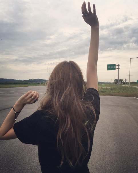SoEn2025's tweet photo. -Ты только живи.Это ещё не конец. https://t.co/FdcTmva0Tz