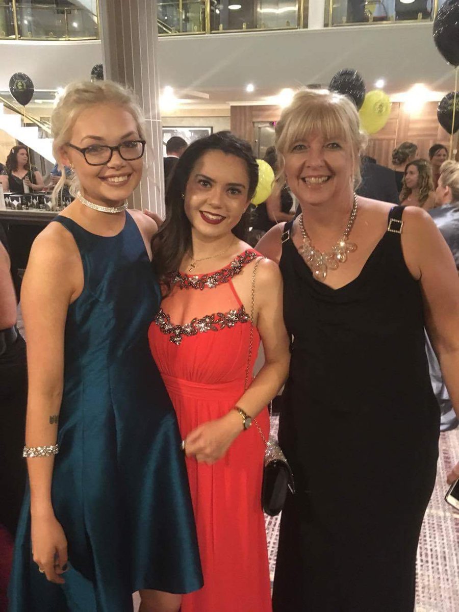 SkyeChenille's tweet photo. Cinderella made it to the ball @haa_harriet https://t.co/ANXTgtHsCg