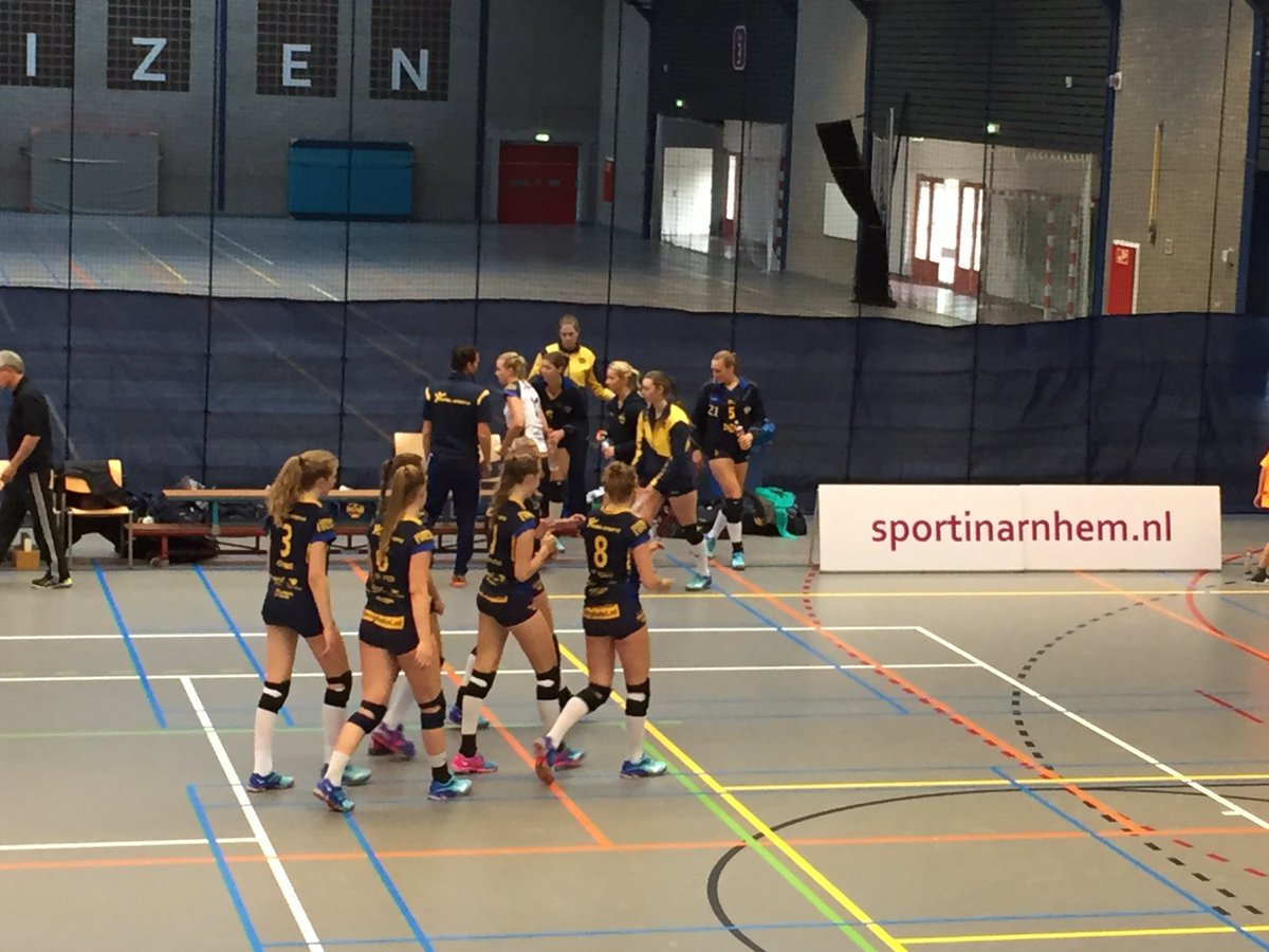 Peelpush Dames 1 tweet media