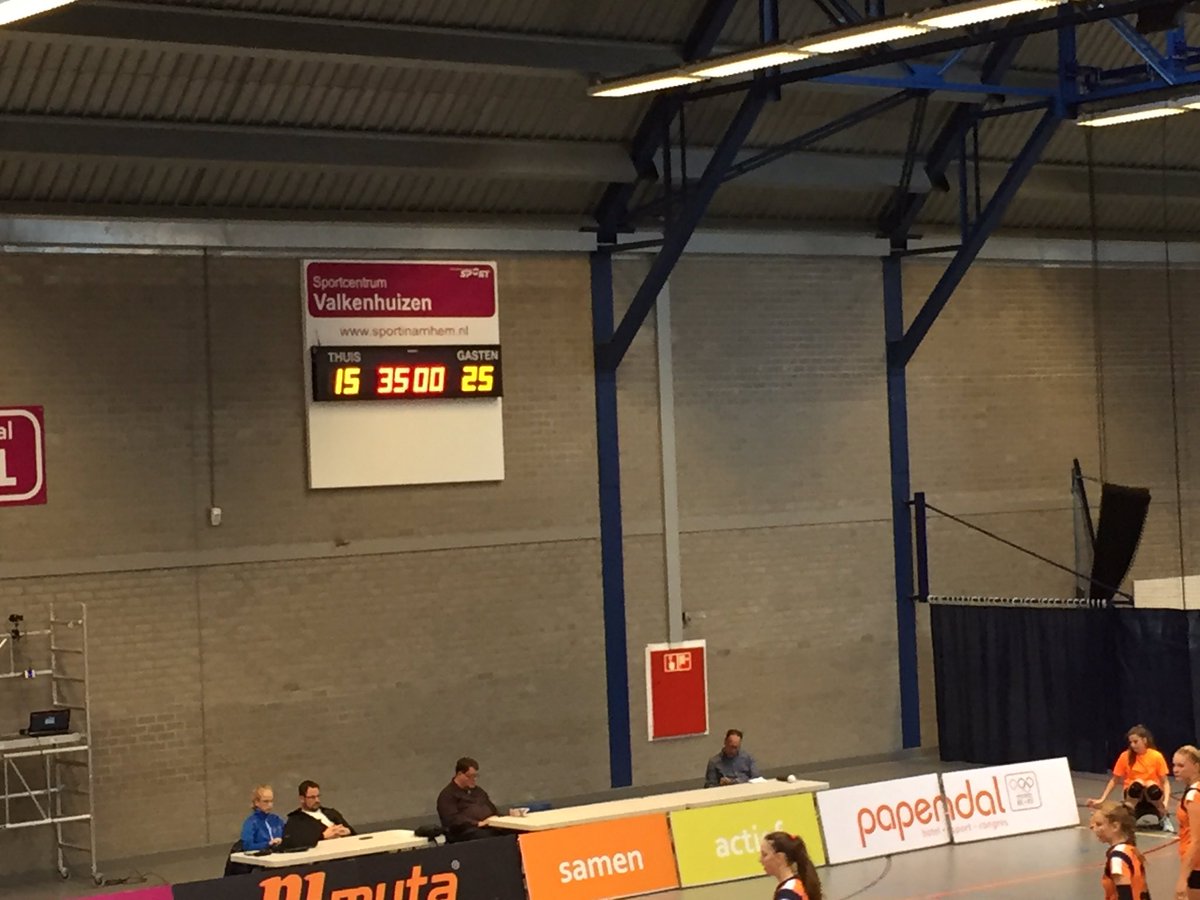 Peelpush Dames 1 tweet media