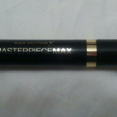 MzBossBlogger38's tweet image. From the #ESVoxBox my fav is the @MaxFactorUK Masterpiece MaxMascara I enjoyed using it on vacation #MaxFactorxTarget