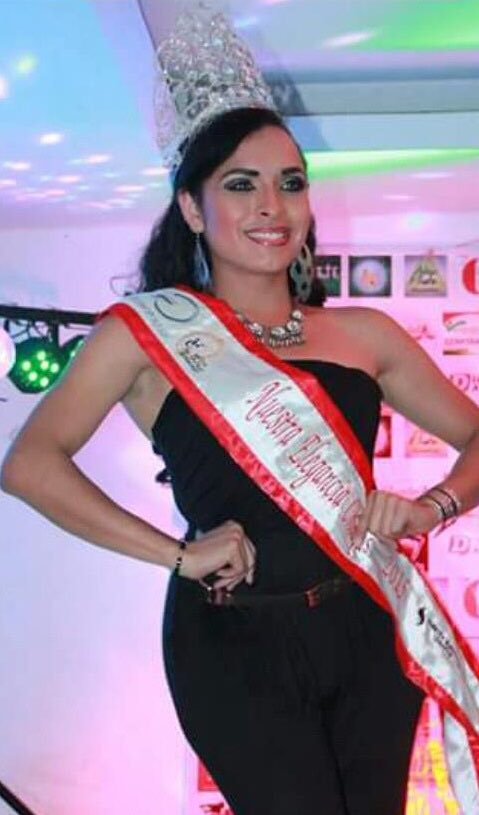 1decada10's tweet photo. Una joven transexual de Chiapas es asesinada en su casa. Tenía 19 años y se llamaba Itzel Dirán Castellanos https://t.co/ugO0nTTWfF https://t.co/F0l0mmbpGQ