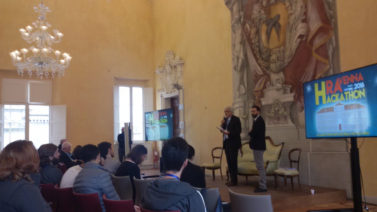 AriannaTangorra's tweet photo. #hackravenna #turismo fase conclusiva. Premiazione: #Ravennando, #idearte , #taak! Complimenti ai vincitori! https://t.co/BvBJEvCfB1