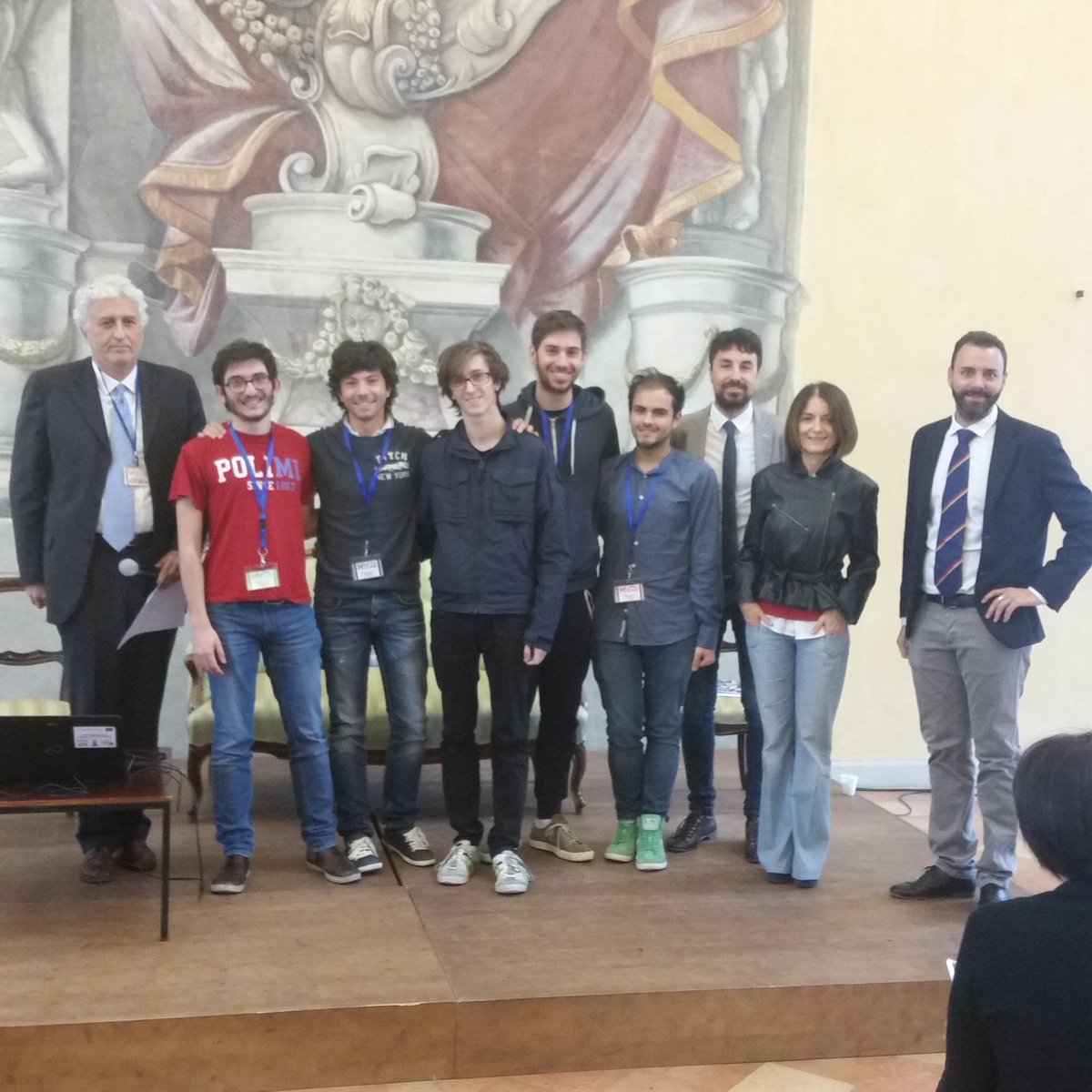 bepperavasi's tweet photo. #hackravenna ecco i vincitori da politecnico Milano. Vengono da tutta Italia @mcfarioli https://t.co/ut1RW5BAkD