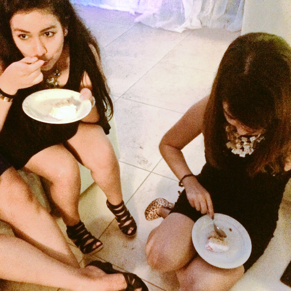 lengwiss's tweet photo. -¿Quieren bailar?
-No
-¿entonces a que vienen a la fiesta?
-... https://t.co/WYB5hbJpNc
