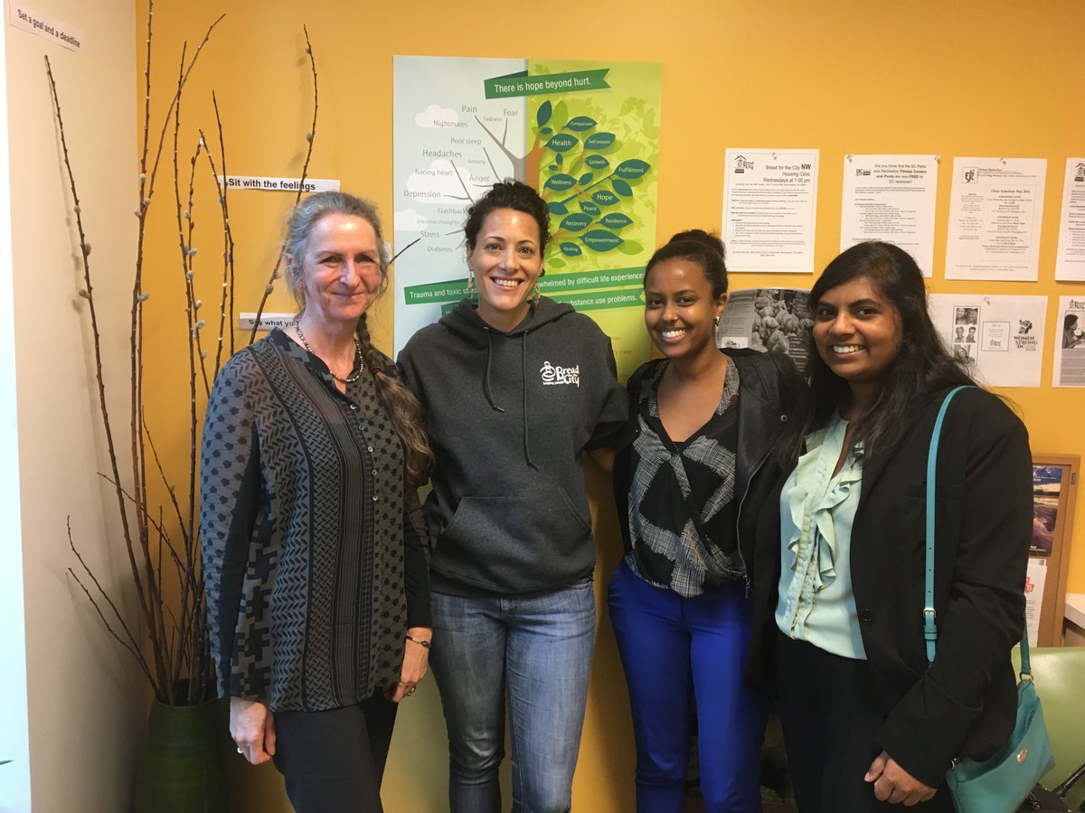 laura3530's tweet photo. The @nationalcouncil had a great time w/ Dr. Hallwright from #NewZealand &amp; our visit with #BHIntegration staff at @BreadfortheCity @IIMHL https://t.co/qoIg0o588p