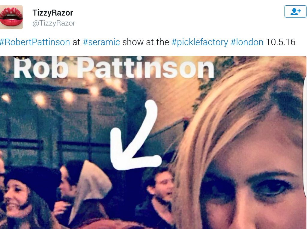 girlstuff411's tweet photo. #LondonRob has been out&amp; about; showing support to friends,dancing, &amp;always being a true gentleman.💝#RobertPattinson https://t.co/KoPBW8Cay7