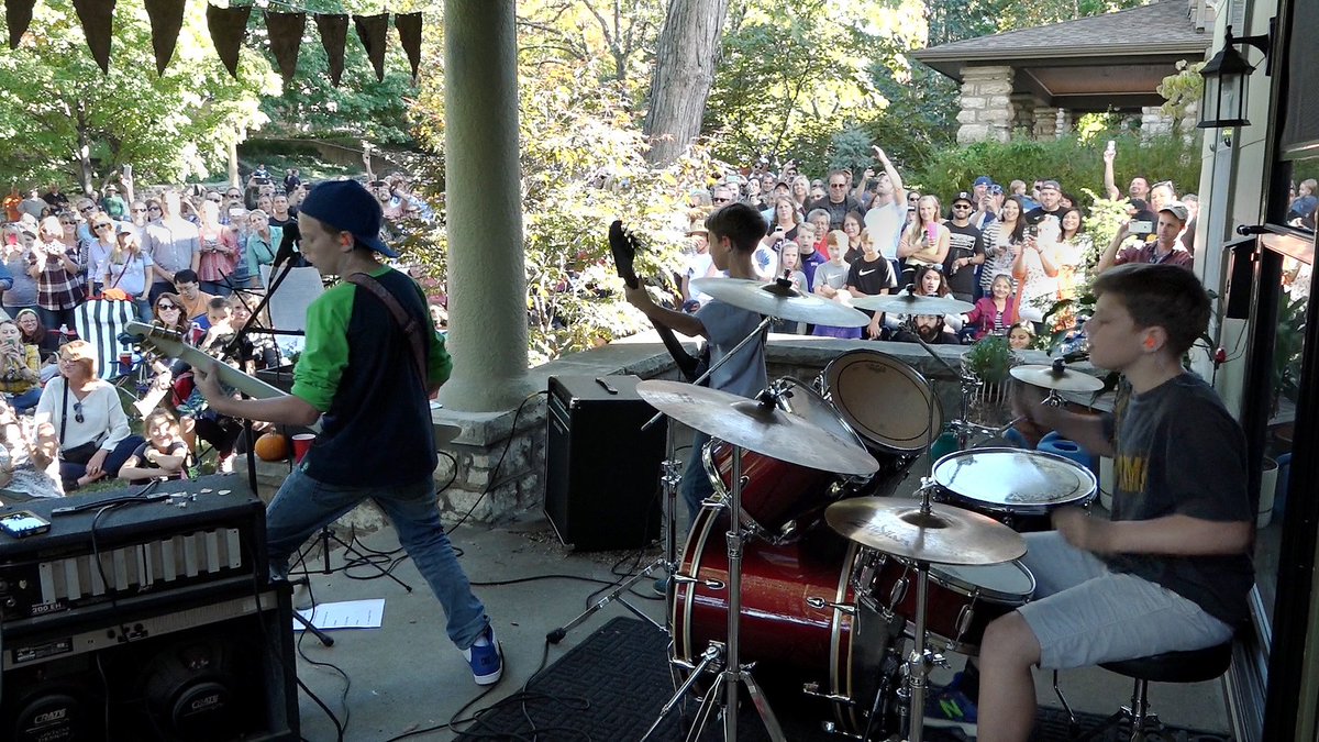 The Kansas City Star On Twitter Watch Kid Rockers From Hammerhedd Play Metallica Songs At Porchfestkc Https T Co Dopxhmllix Journey to the center into the vortex. twitter