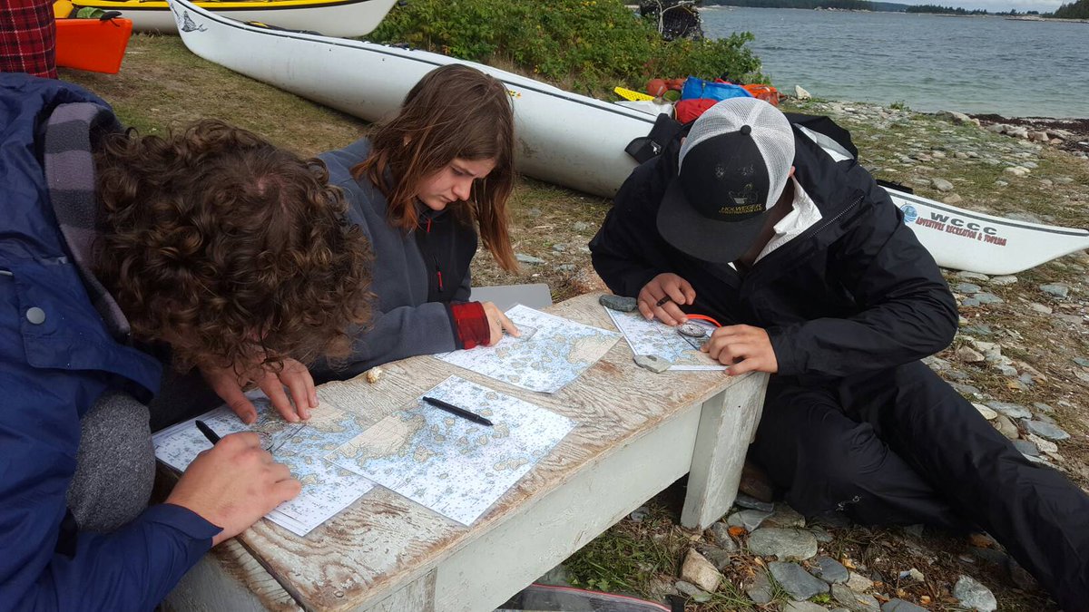 WCCCAdvRec's tweet photo. Navigation class in the outdoor classroom.  #getoutdoors #outdoorclassroom #navigation
#outdoorleadership https://t.co/Pe11xbywsC