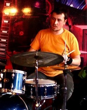 JazzDergisi (@jazzdergisi) on Twitter photo Bizim Cazcılar'da Ediz Hafızoğlu röportajı yayında! <a href="/edizhafizoglu/">Ediz Hafızoğlu</a> <a href="/nardisjazz/">Nardis Jazz Club</a> @IremGkbudak
jazzdergisi.com/jazz-yapma-diy… … Bizim Cazcılar'da Ediz Hafızoğlu röportajı yayında! <a href="/edizhafizoglu/">Ediz Hafızoğlu</a> <a href="/nardisjazz/">Nardis Jazz Club</a> @IremGkbudak
jazzdergisi.com/jazz-yapma-diy… …