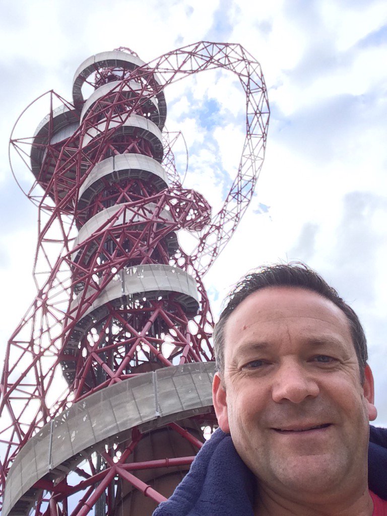 iant_72's tweet photo. #wireandsky #orbittower #toolatetobackout @cateringbm @Springboard_UK charity abseil! https://t.co/kYXtWTf0CN