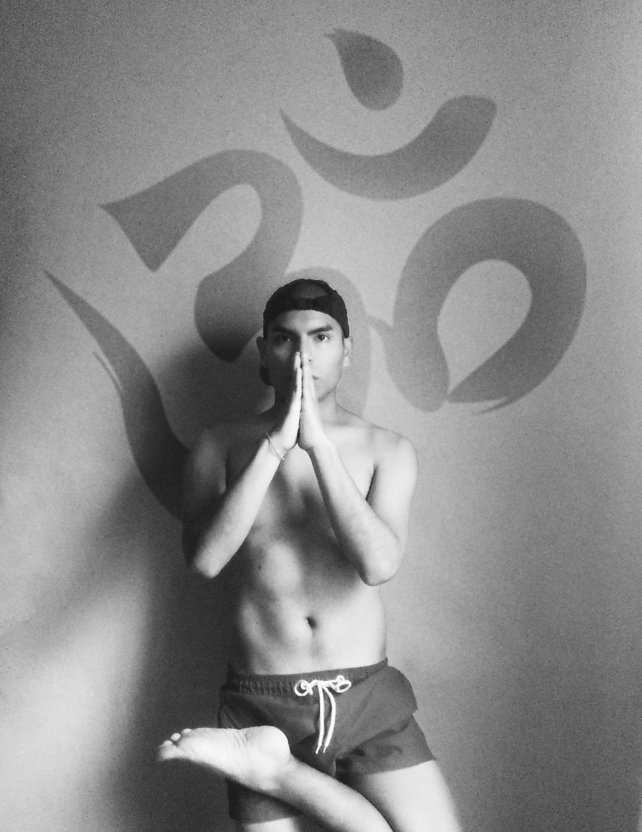ivansebastianc's tweet photo. #FelizDomingo  ✌ https://t.co/zYYegASrok