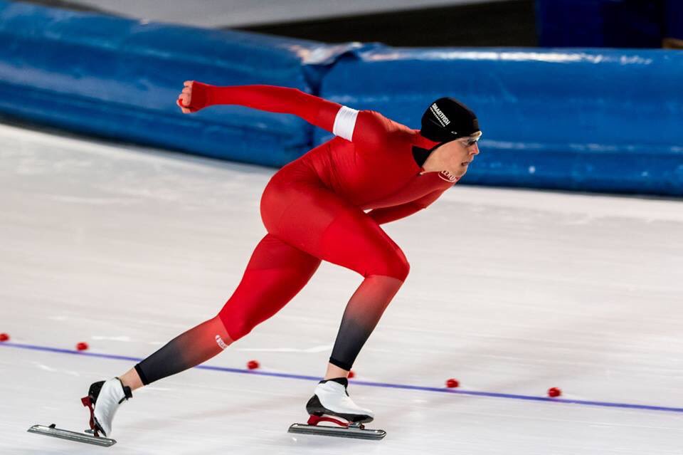 Solide 1500m av <a href="/sverrelpedersen/">Sverre L Pedersen</a> og <a href="/SHenriksen92/">Sindre Henriksen</a> med tidene 1 46.59 og 1 47.17 som resulterte i 3 og 4 plass. #inzell #skøyter #fanail