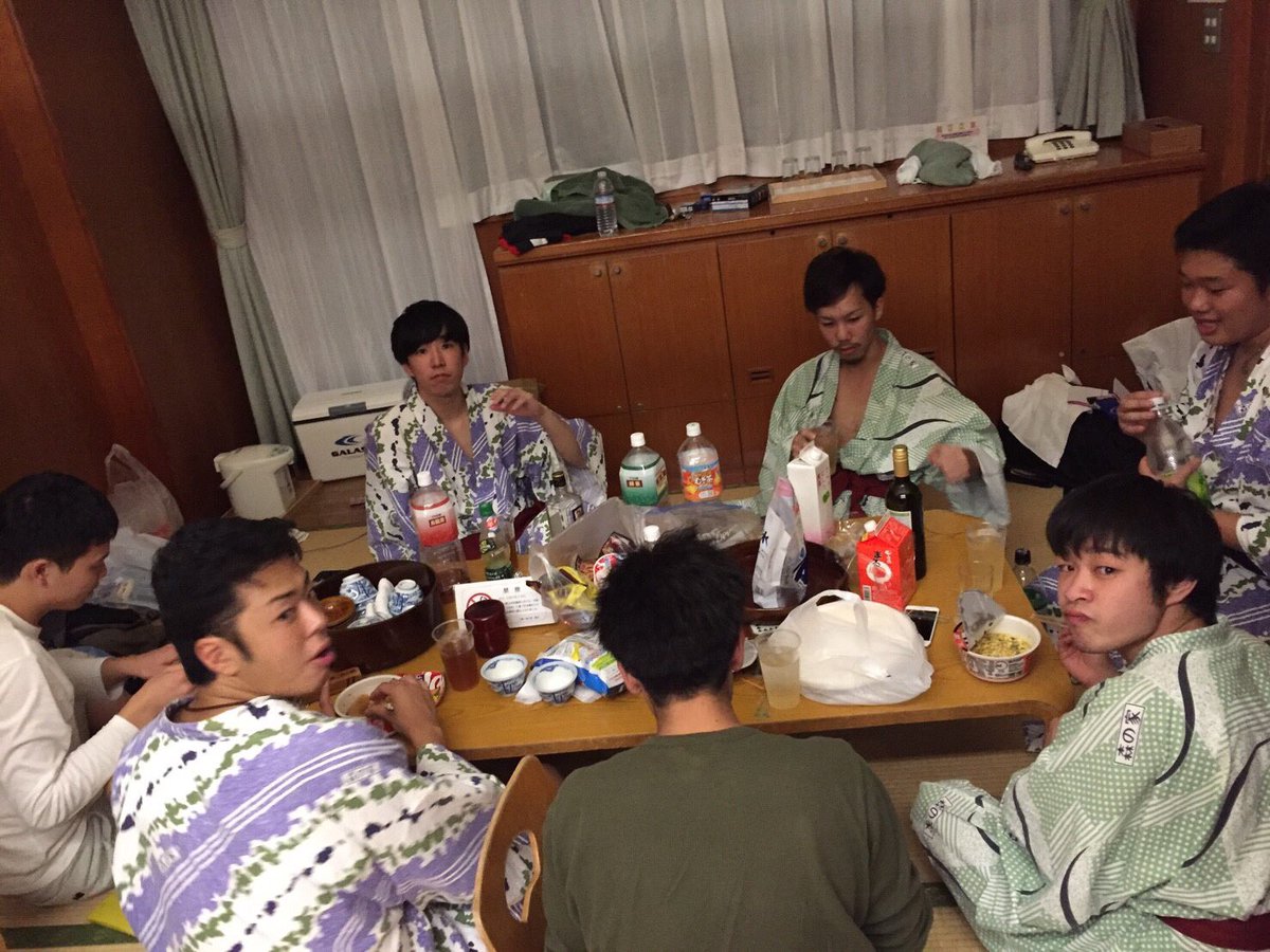 hbc29's tweet photo. HBC一泊の強化合宿
何年経っても全く変わらない僕たち https://t.co/o15HywTHDu