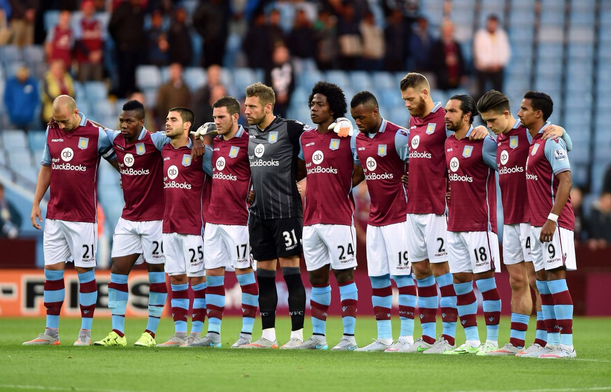 TheSaddlersSide's tweet photo. People getting into trouble with the police for being clowns then how come Villa didn't get into trouble with theses clowns then https://t.co/nxQLsSzsjM