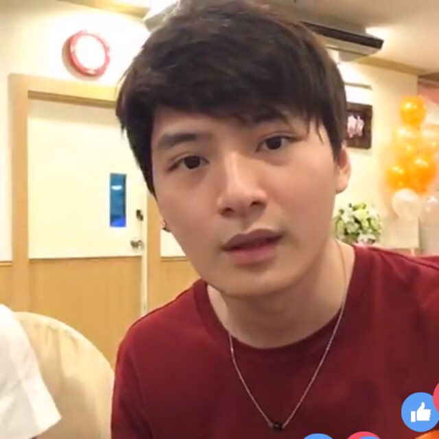 SWEETY_novel's tweet photo. จะมุมซ้าย มุมขวา หรือด้านหน้า ก็น่ารักกกก งือออ #KristPerawat #SotusTheSeries #ทีมพีรญา https://t.co/UtgTzCmIHt