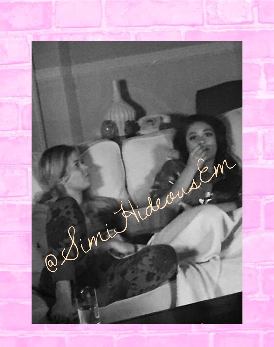 SimiHideousEm's tweet image. I got bored so I started making a lot of edits, here are a few @SexyLierAlison ❤️ I added the crowns on one photo. I'm also taking requests-