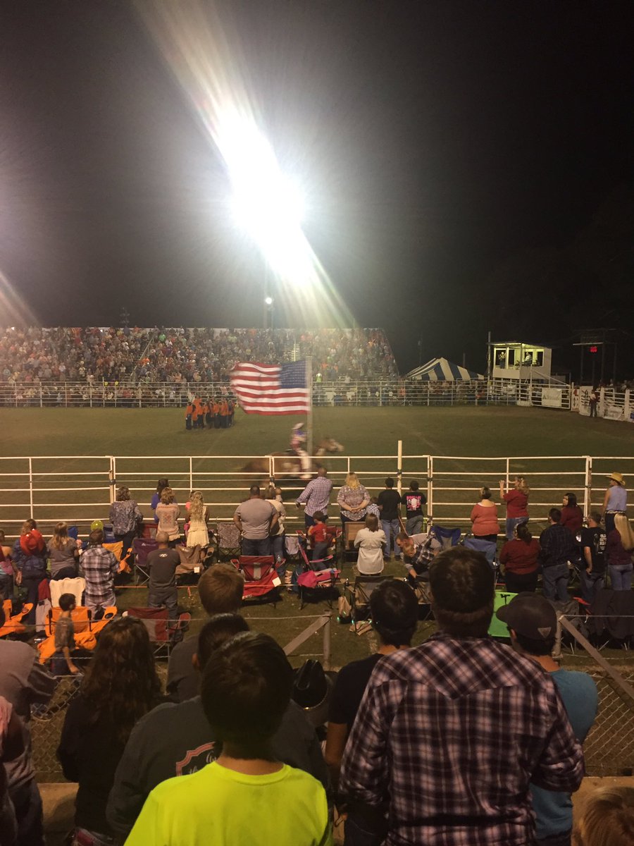 sbailey729's tweet photo. #america #rodeo #buckingbroncos https://t.co/NgphgOkNI6
