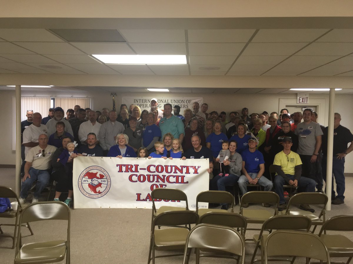 JoyGrayForRep's tweet photo. Yesterday we covered almost all of Henderson Co. If you haven’t seen me, don’t worry, I’m coming! Thanks to all who walked! You guys ROCK! https://t.co/Soxmp0uNhj