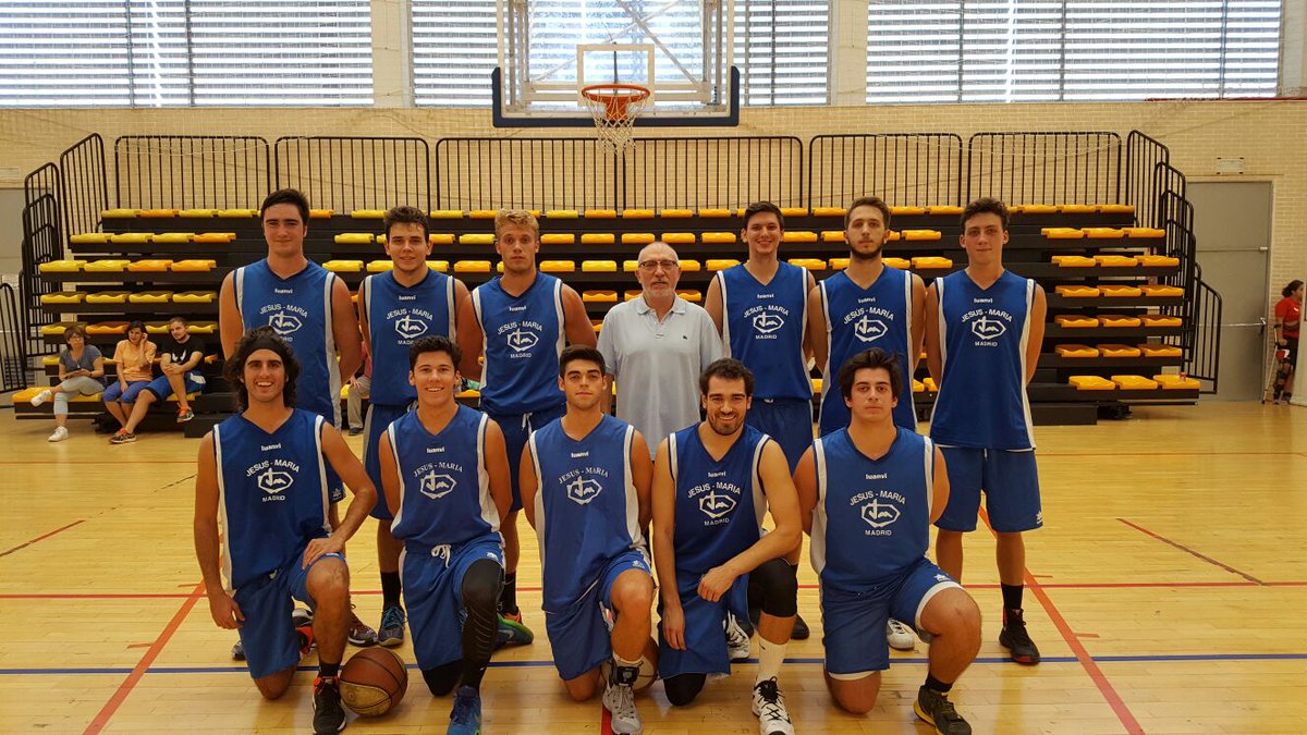 cdjesusmaria's tweet photo. BASKET. Senior masc. @cdjesusmaria gana 34-85 a Distrito Carabanchel. Defensa muy intensa en 3/4 de campo nos ayudó en la victoria #GoChusma https://t.co/jdbBYuRJ72