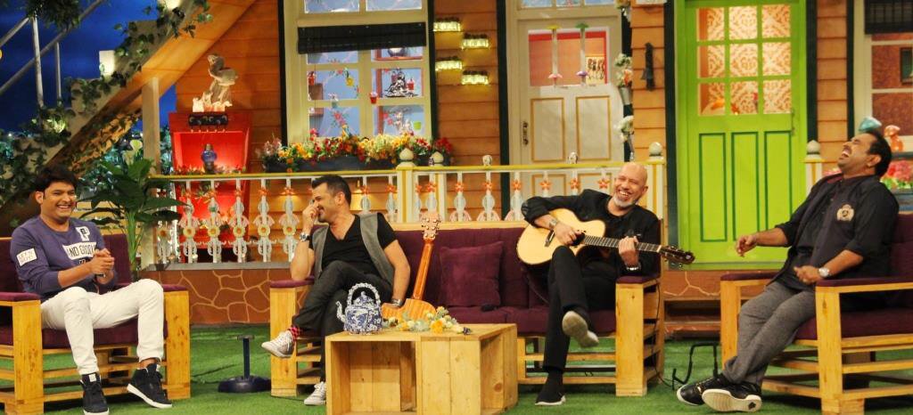 KapilSharmaK9's tweet photo. Dont miss the super special mixture of music n laughter.. @Shankar_Live @EhsaanNoorani  n loy #tkss tonight 9 pm https://t.co/1liij6GbZY