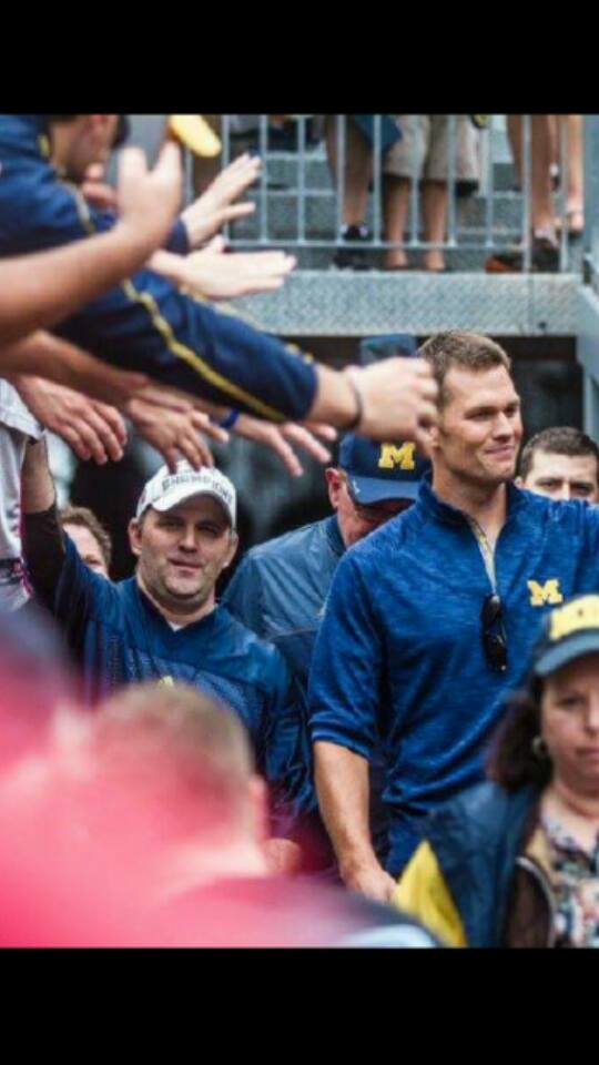 jflannez19's tweet photo. #BradysBack #Patriots #Time2Pay #GoBlue #LetsGo https://t.co/yuYvWWIdOg