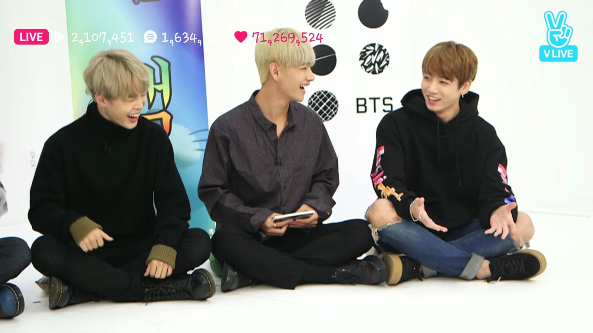 BTS National⁷ on Twitter "[CAPS] BTS WINGS preview SHOW 방탄소년단 WINGS