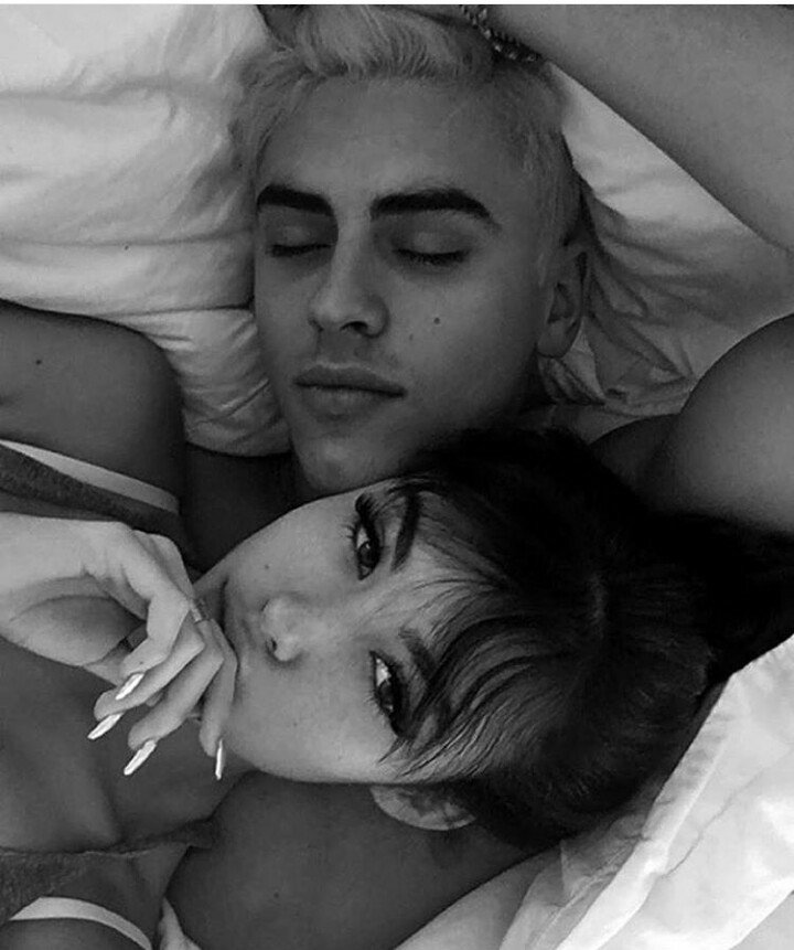 rihzvyn's tweet photo. Si eux c'est finis je ne crois plus du tout à l'amour #Jadison https://t.co/5bxUJUKxnY