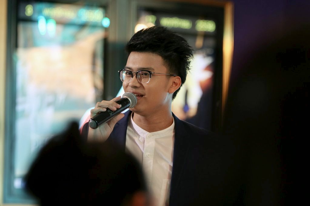 tanont916's tweet photo. ไทยประกันชีวิต ชวน VIP ดูหนังดี บิ๊กซีราชบุรี #ช่วยกันร้องหนุกหนาน #ไมค์ดับเสียงก็ไม่ตก ขอบคุณมากครับ ฝันดีนะแจ้ #พรุ่งนี้ไม่มีงาน | #N https://t.co/Vw1nzSRz2e