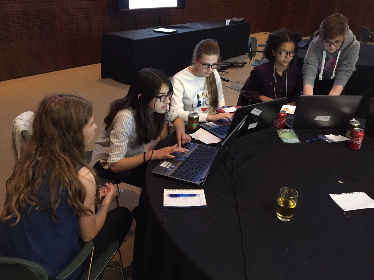 claudeschneider's tweet image. The awesome team of #girlswhocode I&apos;ve been mentoring at @Stemettes #foodcodewknd hackathon - so impressed with their teamwork &amp;amp; progress