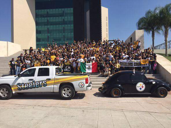 KarlaAvc28's tweet photo. #SteelerNationLaguna (Torreón, Coahuila) y todavía faltamos muchos #SuperFanNFL https://t.co/zVowQbJAko