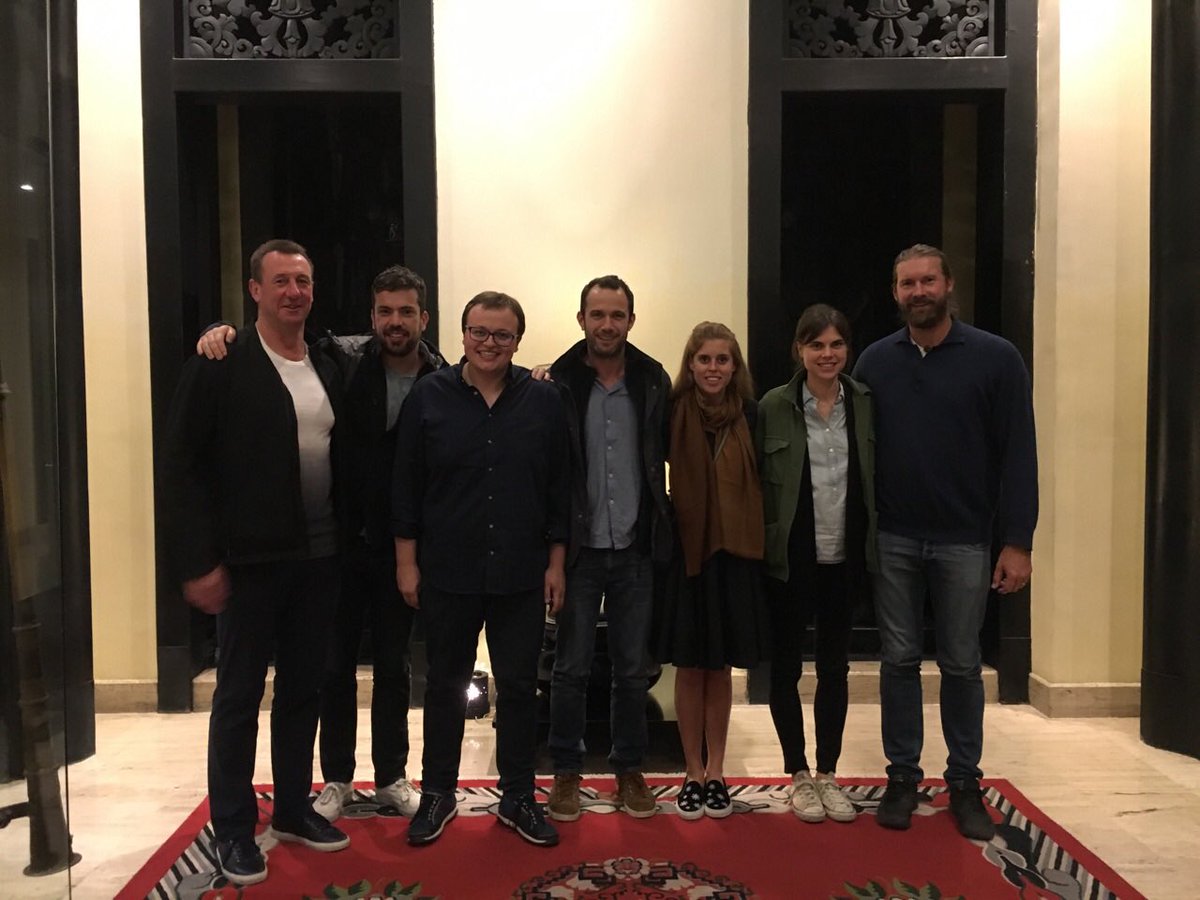 yorkiebea's tweet photo. Last night with team. After 9 days travelling through Nepal, India and Bhutan by car - our mission is done! #drruit https://t.co/7zcjzUTTs7 https://t.co/ZjjQCnOxg3