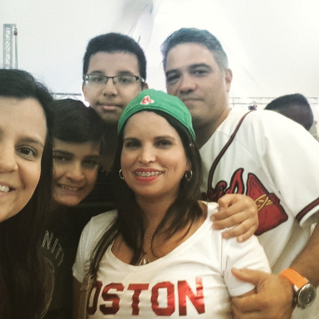 Denissin27's tweet photo. Señor queremos que nos llenes de tu Espíritu Santo en @explojuvenil #Explo20 ❤❤❤😜 https://t.co/aubX7AWvws