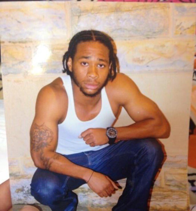 bluntblowinbre_'s tweet photo. Happy birthday bro I miss you so much #freemonnie 😘😘 https://t.co/UNRj5ZT33f