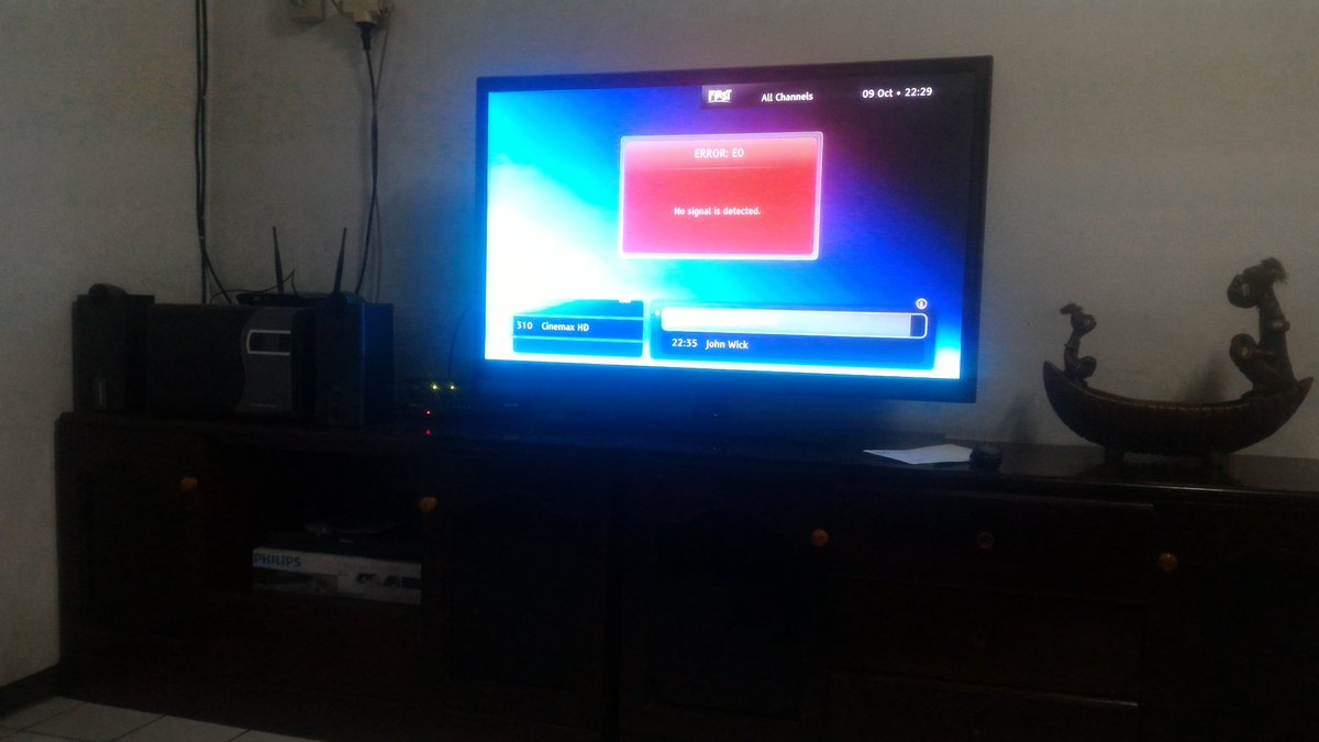 fransmonroe's tweet photo. Hallo @FirstMediaCares ini kenapa no signal ya.. udah beberapa kali terjadi dimalam hari.. #firstmedia https://t.co/Ch3bcNPYjq