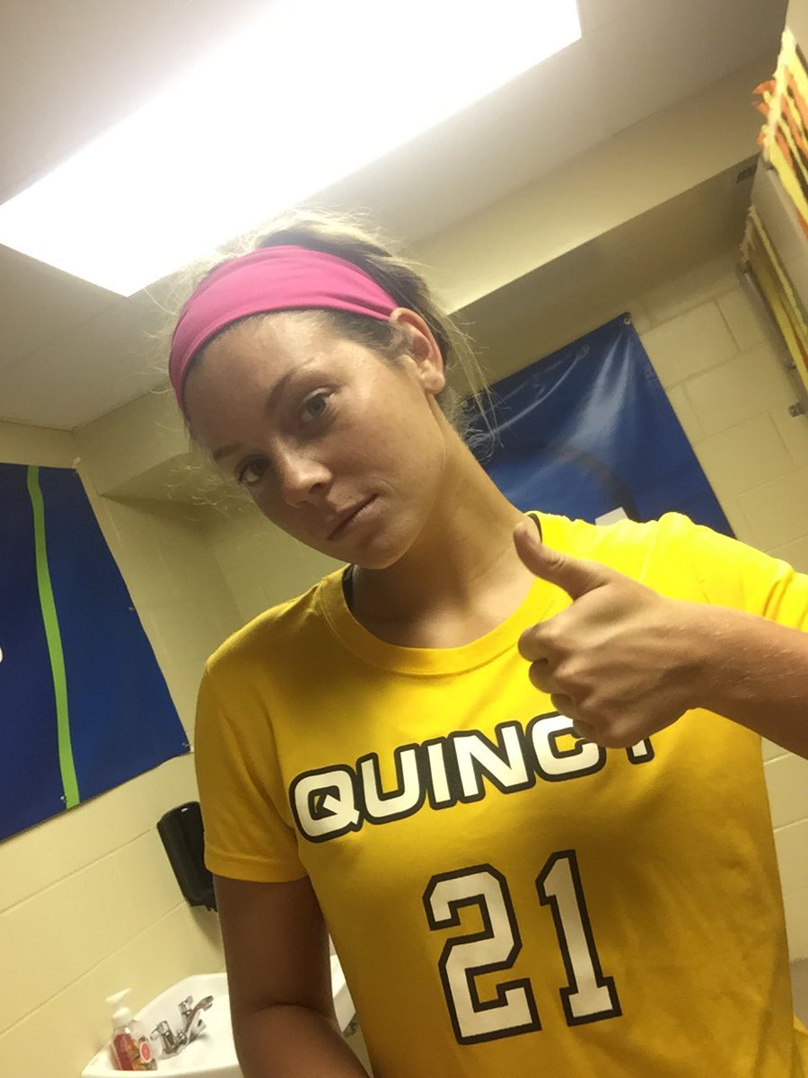 QUHawksWSoccer's tweet photo. 2nd Senior up: #21 YoGabbaGab: •crazy hair •coffee lover •monogram wearing white girl #baisc https://t.co/b6Iy3gjgu5