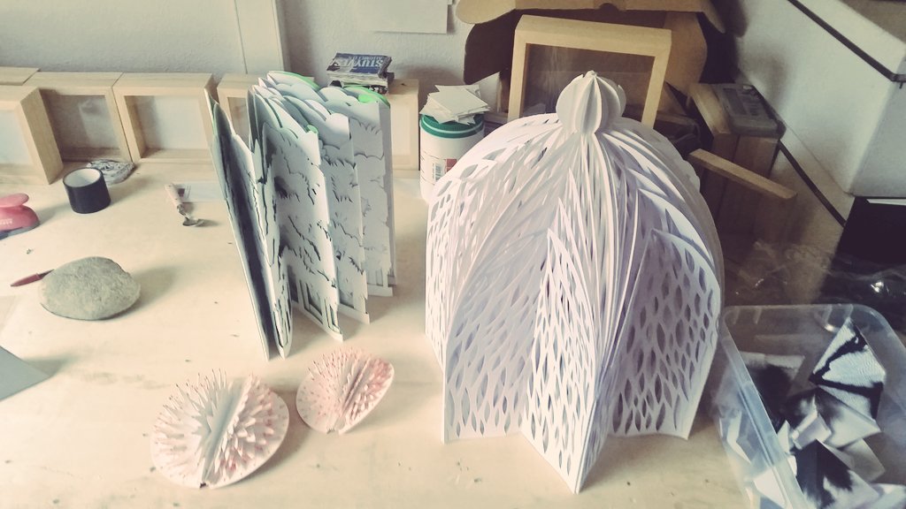 typhndiouf's tweet photo. Mon #dimanchearennes : brunch, visite d'ateliers #papier, vilaine Vilaine, #PucesdeRennes, #BigRabbits
#Intrude #greenwater
#Rennesquonaime https://t.co/xBtNxiEpZv