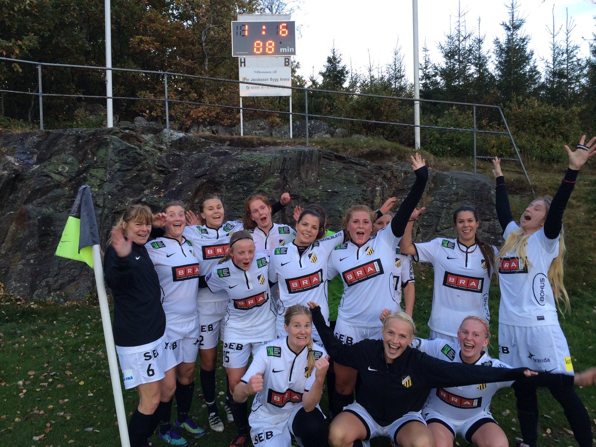 BKHackenDAM's tweet photo. Kross mot Kode - 1-6 till Hisingens stolthet! #fcfbloggen #bkhäcken #damfotboll #gbgfotboll #twittboll https://t.co/XX5ZvSguQO