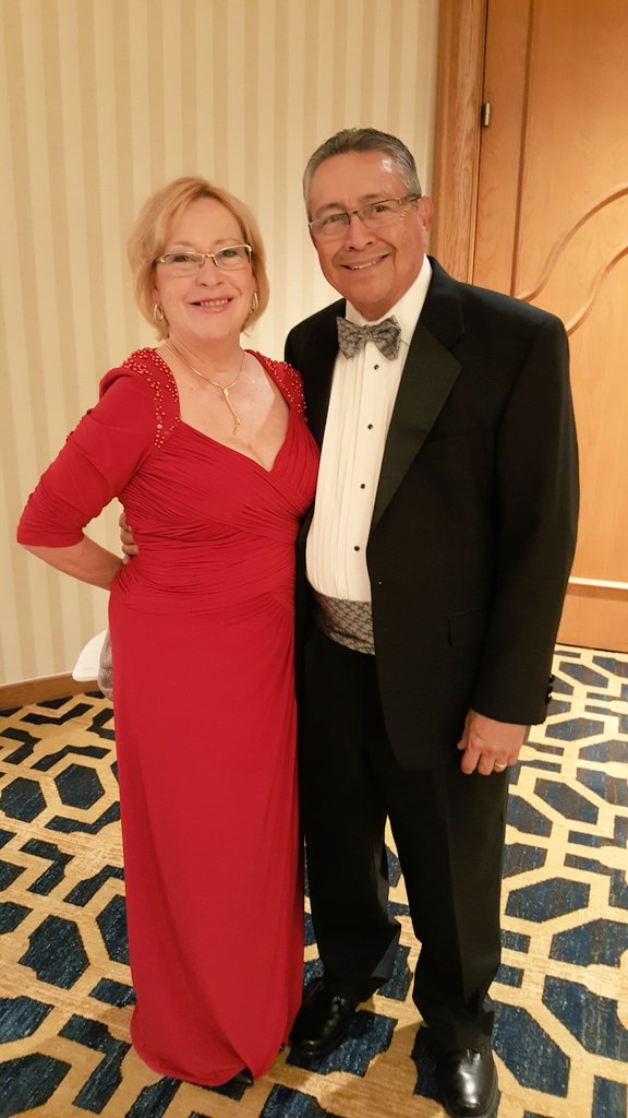 _Read2Lead's tweet photo. @CCTrustees Congratulations on a Fantastic year ACCT Chair2016 Roberto Zarate &amp; Lovely wife Jane
#acct2016  #Iamacct https://t.co/AayNLn8qXx