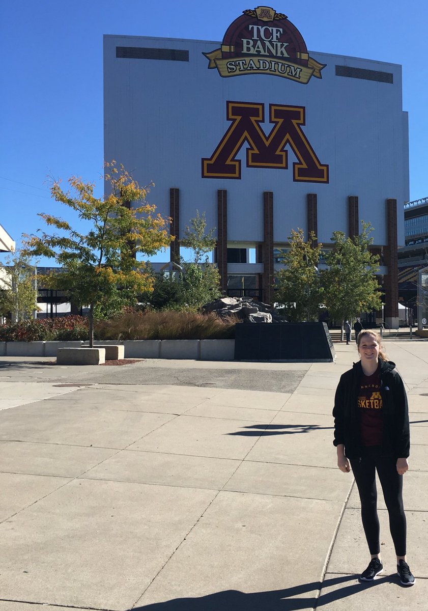 M14Hoops_Girls's tweet photo. Great day for #TheTruth 2020 @lindseyrog2020 at Minnesota's Underclassmen Recruiting Day. 🏀💚 #Recruitment #ItsOnlyBeginning @GopherWBB https://t.co/qzfFYphz2L