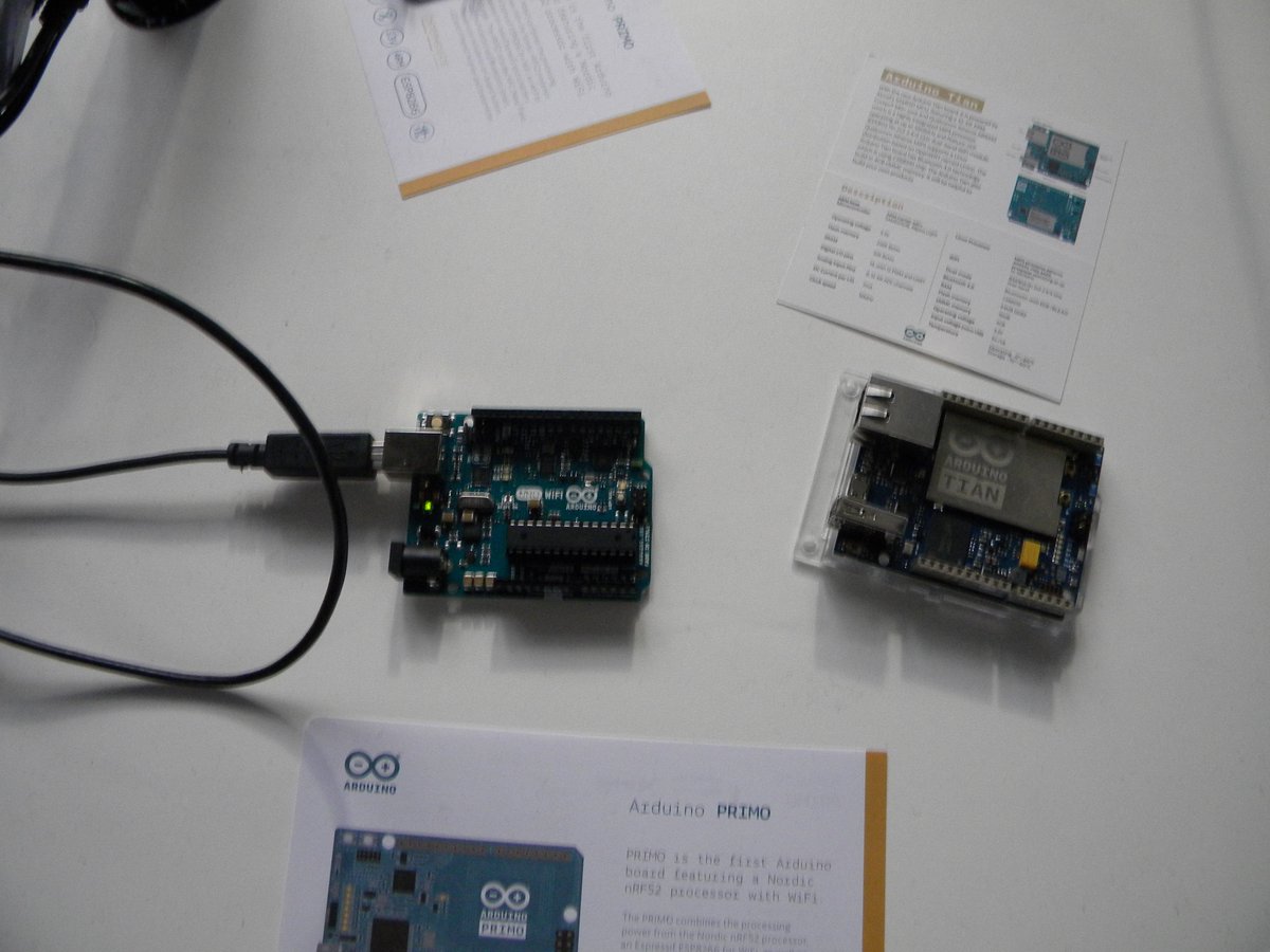 Ardu_know's tweet image. Arduinoboards #Arduinoboards - so hiess es auf der #mfb16 in #Berlin
32 Bit Power mit #Arduino #Tian oder #Arduino Uno mit #ESP8266 #WiFi