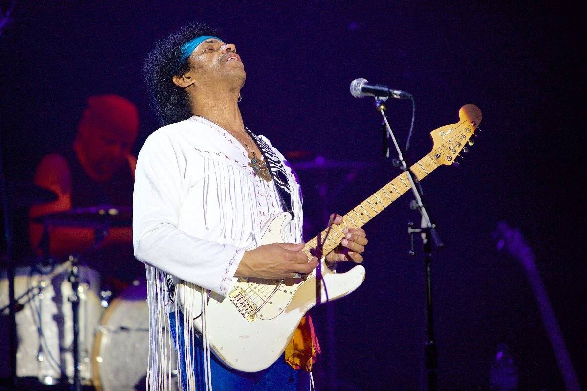 Catch the mesmerizing <a href="/R_UExperienced/">AreYouExperienced</a>, the UK's finest #Hendrix tribute <a href="/ahttw/">Assembly Hall</a> in <a href="/TWellsTourism/">Visit Tunbridge Wells Tourist Info</a>  on 4 November 16! 
owl.li/Gq8y3050go6