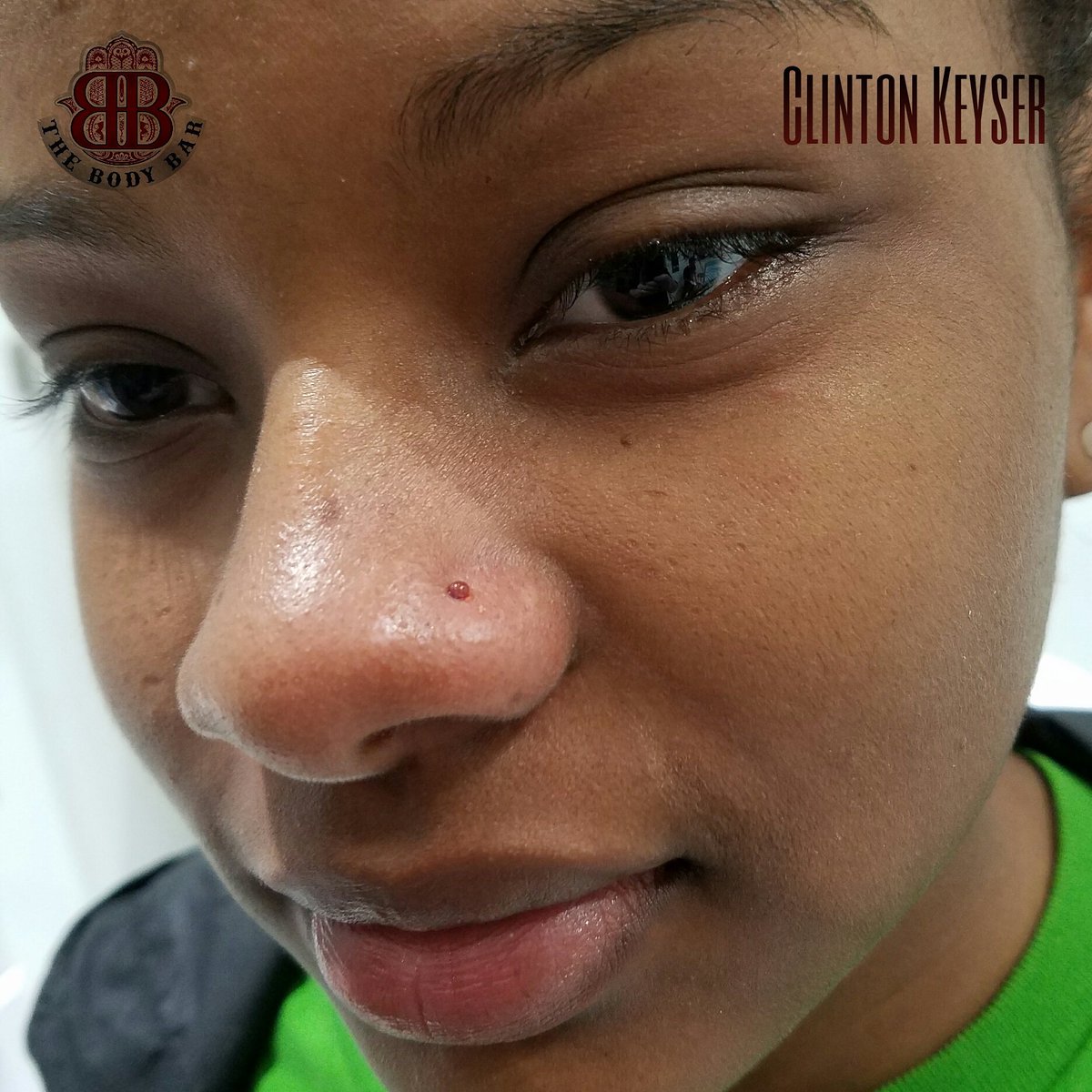 BodyBarPiercing's tweet photo. Need to conseal your nostril piercing for work? Clinton can pierce you with glass! #bodybarstudio #pyrex #nostrilpiercing https://t.co/eRvogFhY1o